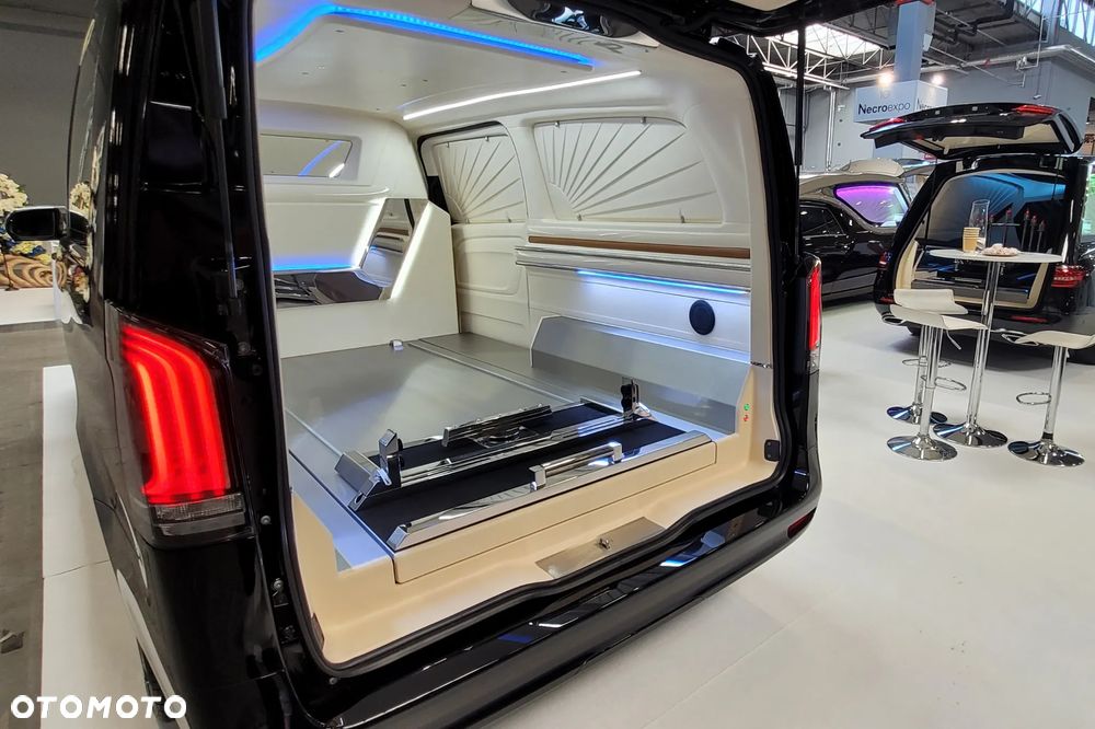 Mercedes-Benz Vito - 12