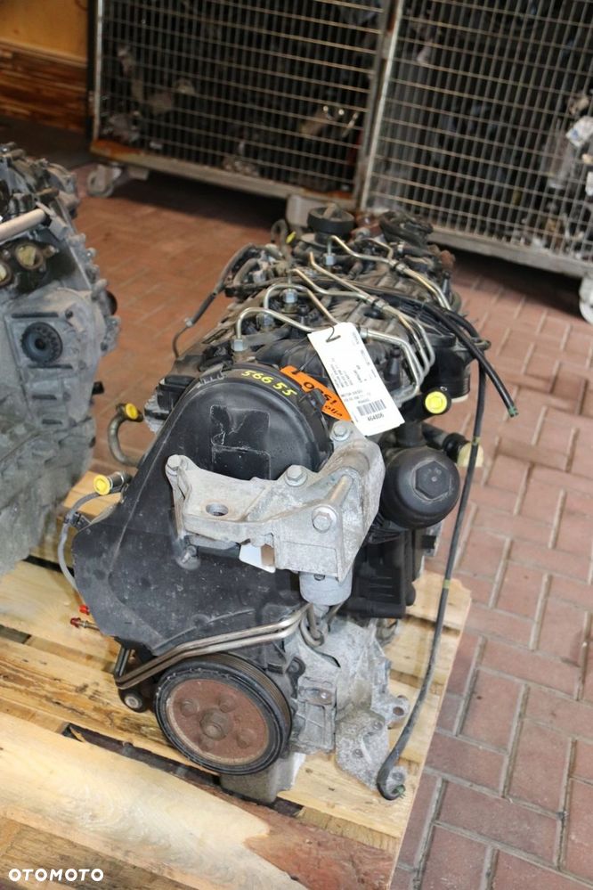 VOLVO V70 S80 XC70 V60 S60 XC60 2.4 D4 / D5 SILNIK D5244T17 - 2