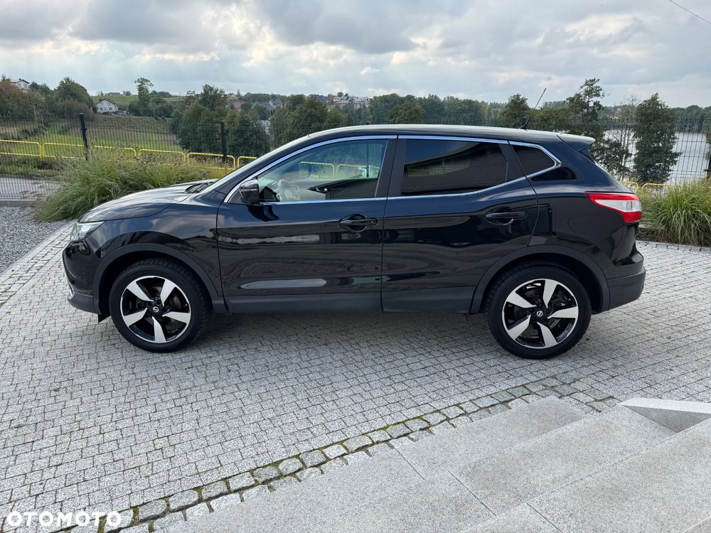 Nissan Qashqai 1.5 dCi TEKNA+ - 5