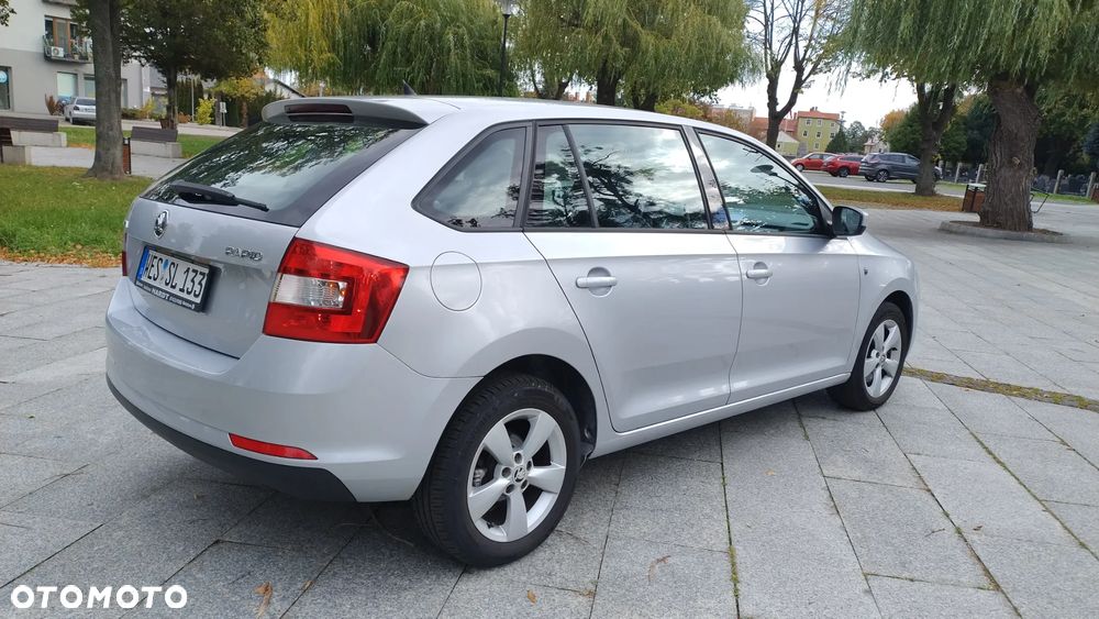 Skoda RAPID - 24