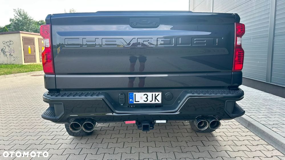 Chevrolet Silverado - 5