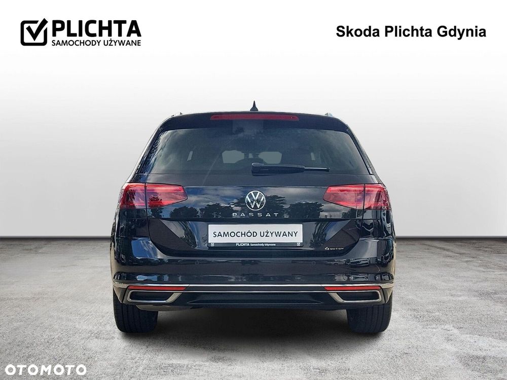 Volkswagen Passat - 4