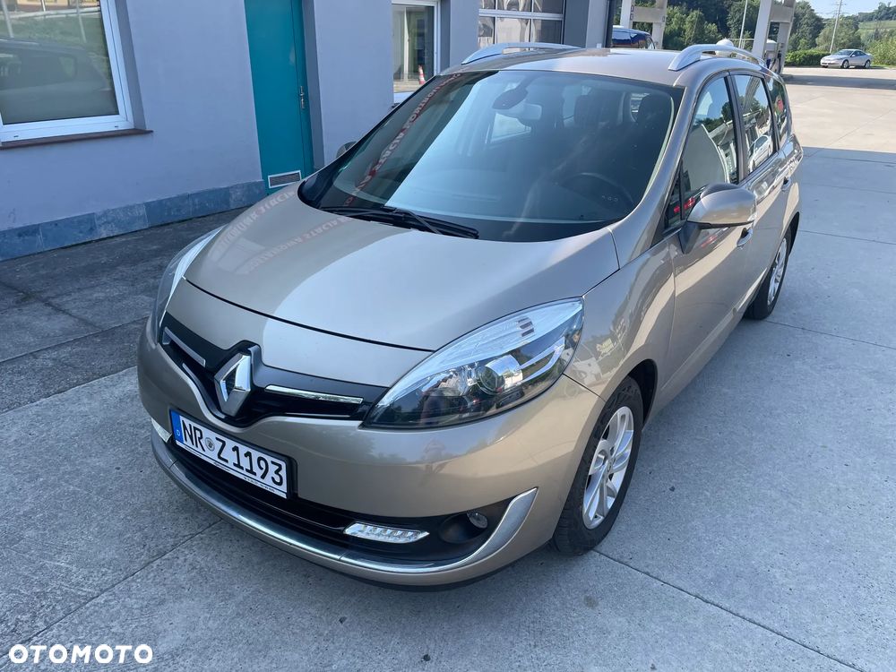 Renault Scenic ENERGY TCe 130 BOSE EDITION - 11