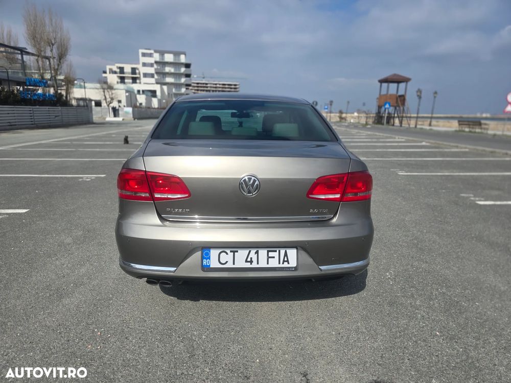 Volkswagen Passat 2.0 TDI BlueMotion Tehnology 4Motion Comfortline - 5
