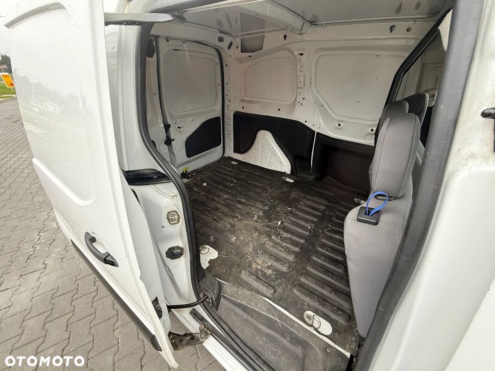 Peugeot Partner - 10