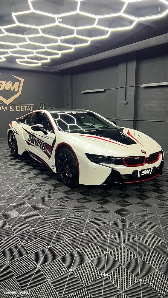 BMW i8 - 1