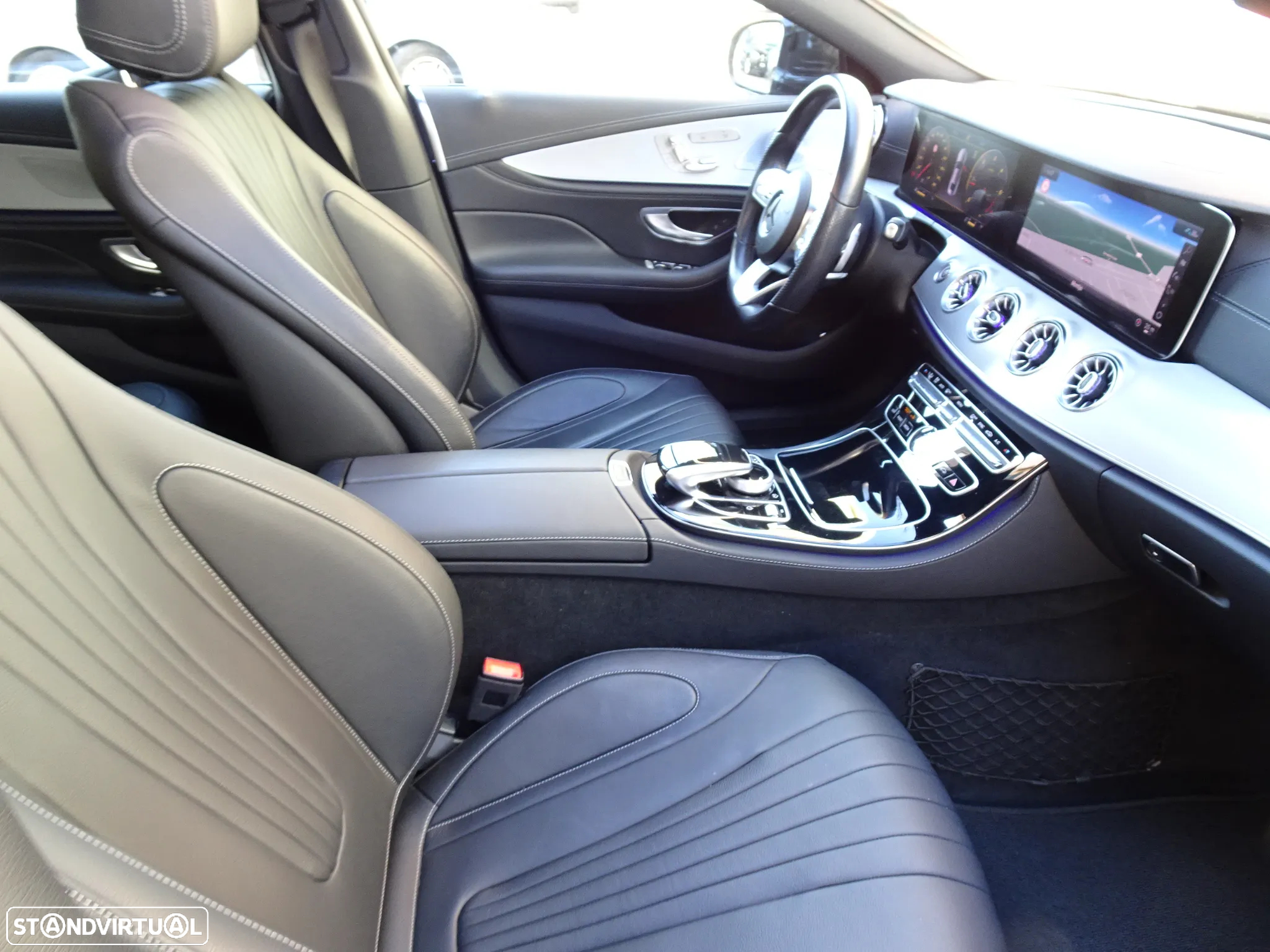 Mercedes-Benz CLS 300 d AMG Line - 32