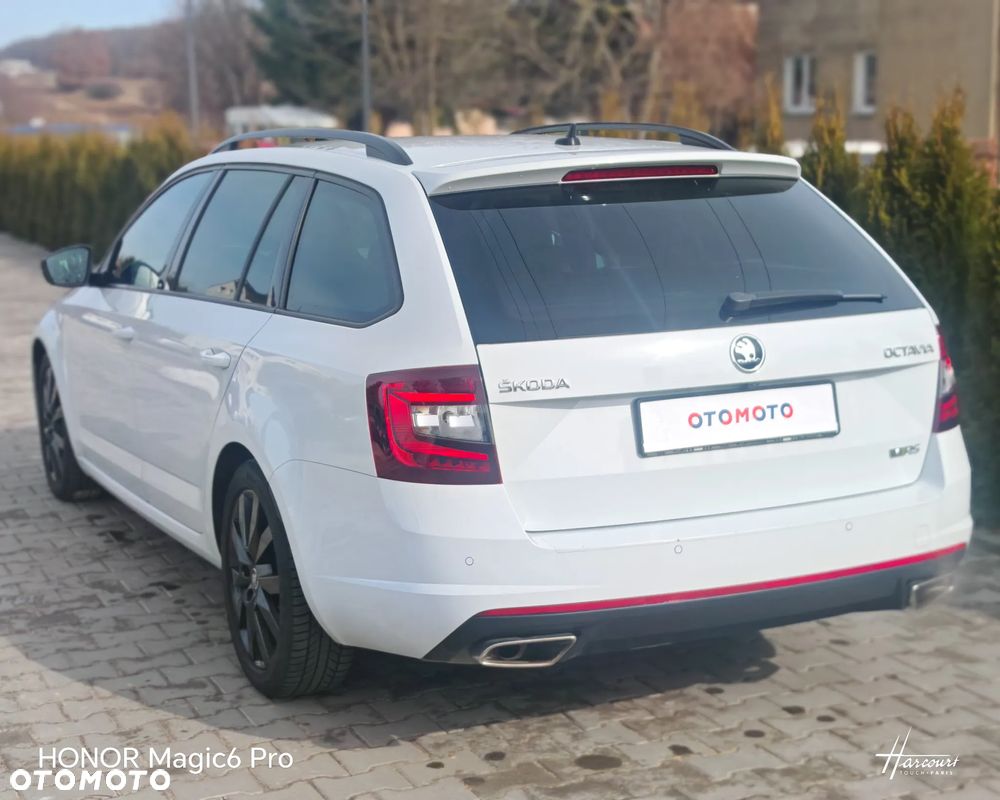 Skoda Octavia 2.0 TSI RS - 7