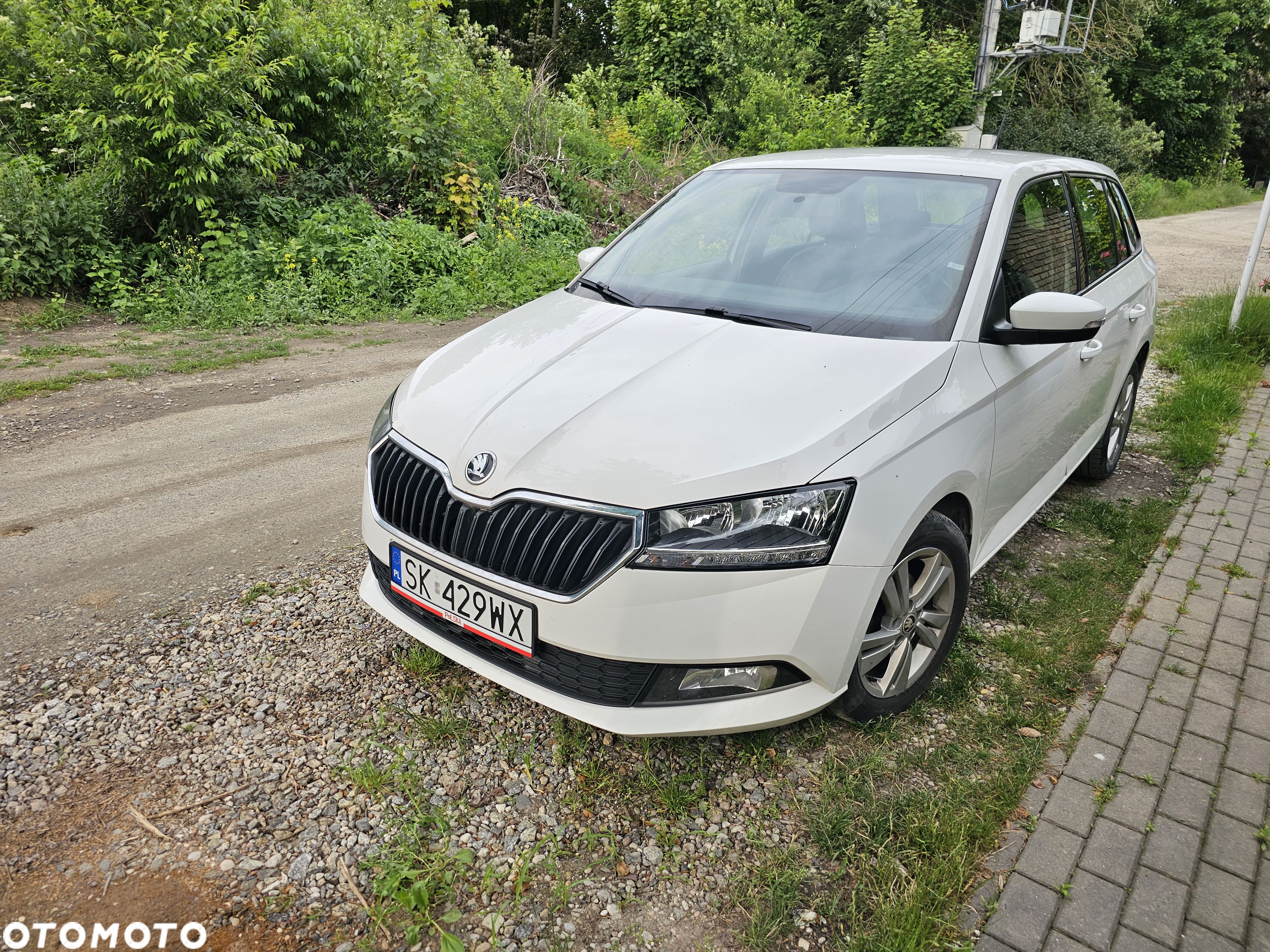Skoda Fabia 1.0 Clever - 1