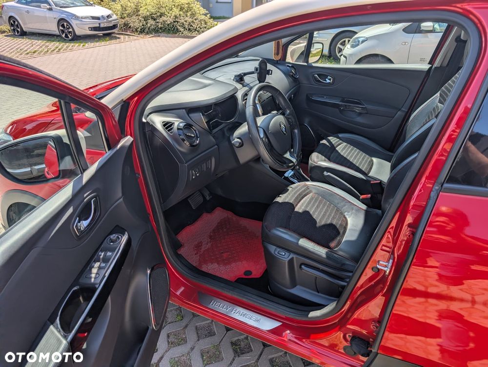Renault Captur 1.2 TCe Helly Hansen EDC - 3