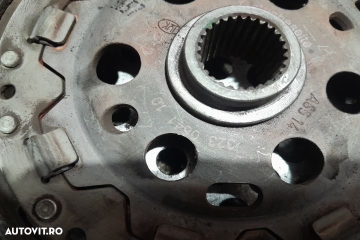 Kit ambreiaj 323064110 323064110 Volkswagen VW Passat B6 [2005 - 2010 - 3