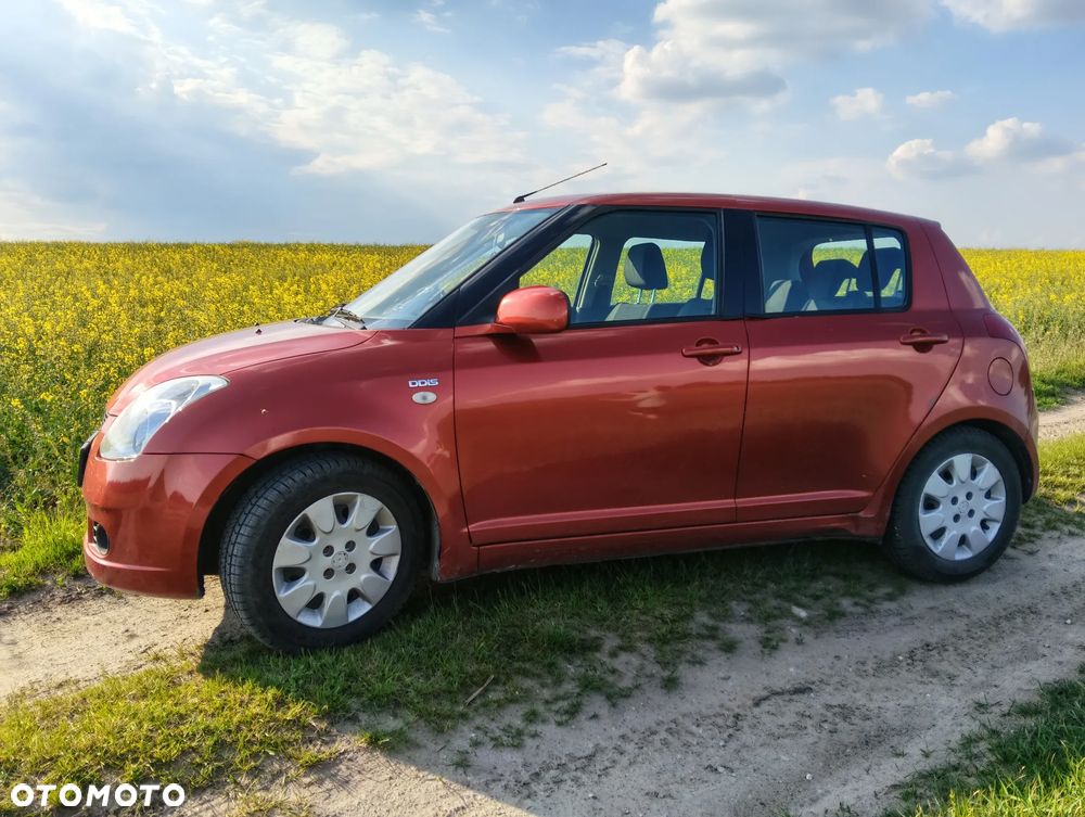 Suzuki Swift - 2