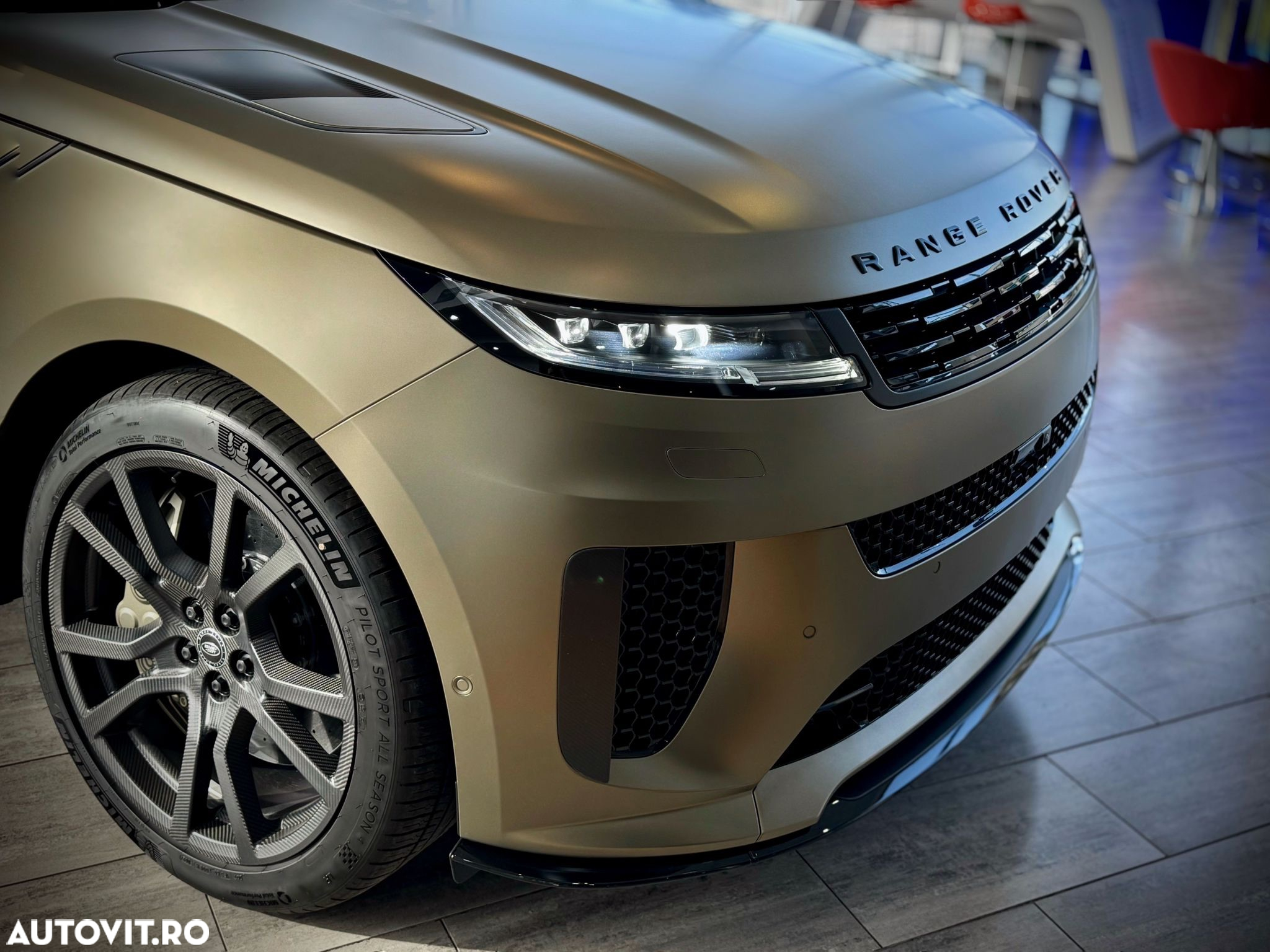 Land Rover Range Rover Sport - 24
