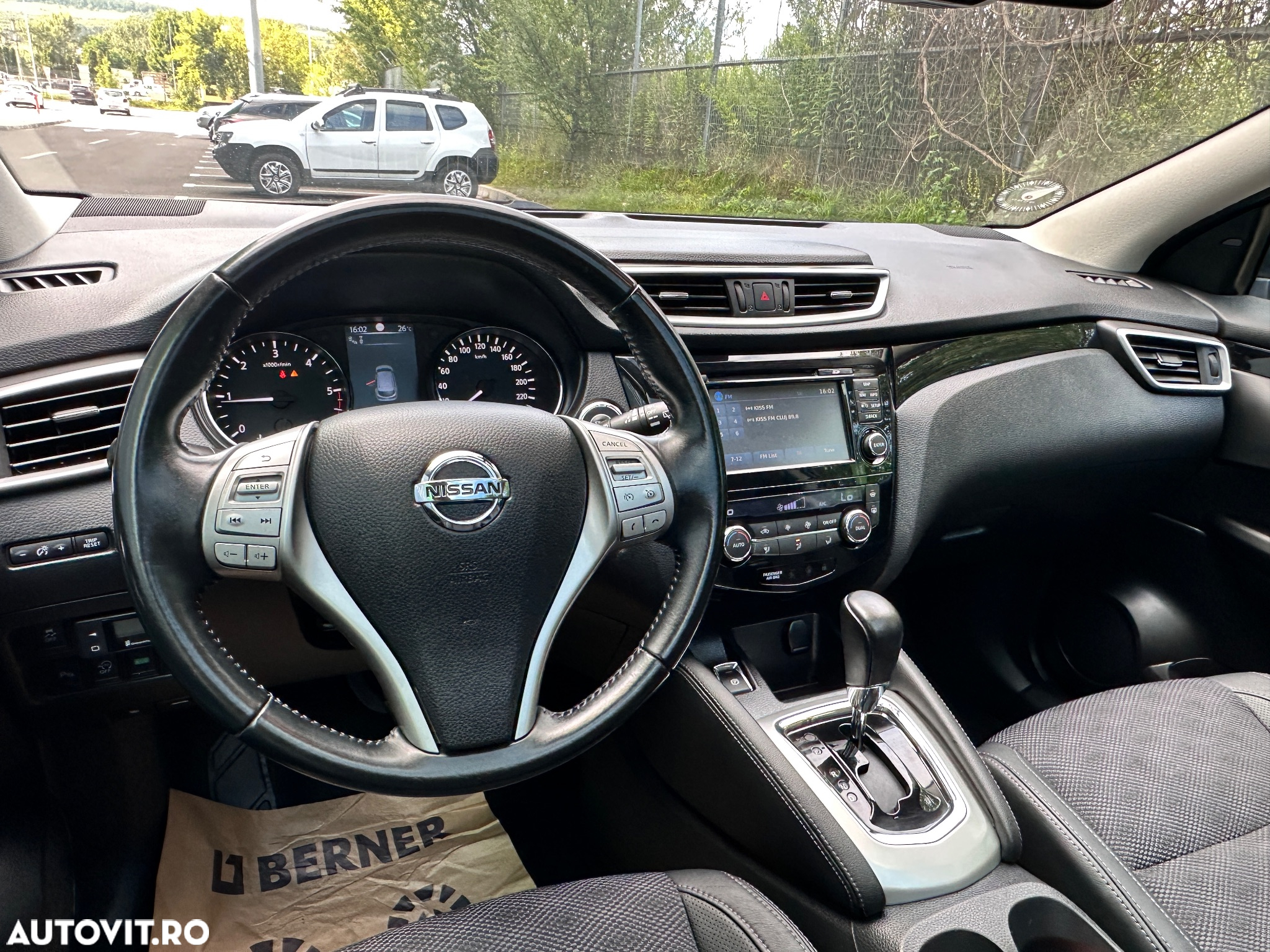 Nissan Qashqai 1.6 DCI Start/Stop X-TRONIC Tekna - 9