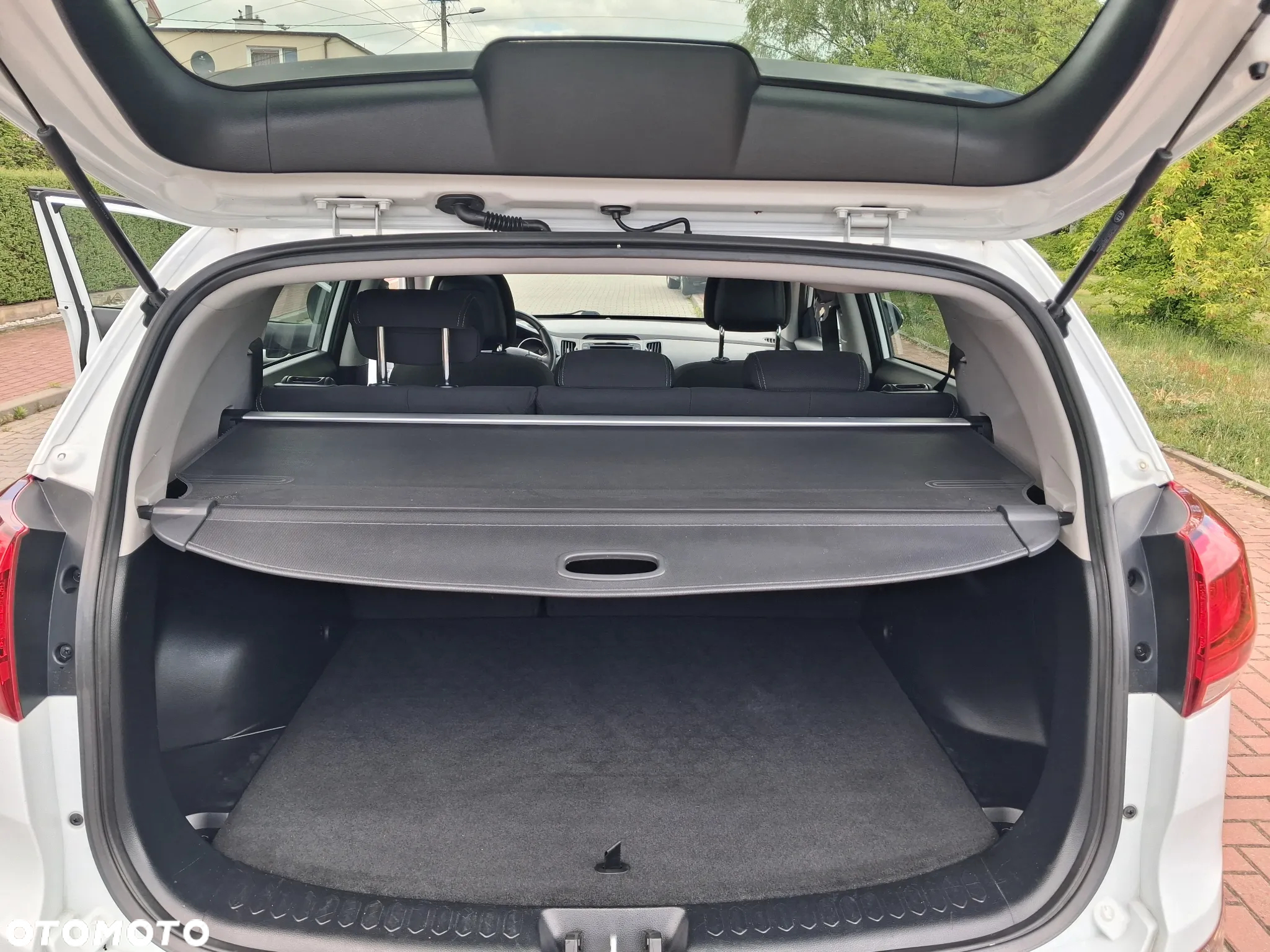 Kia Sportage 1.7 CRDI 2WD ISG Spirit - 18