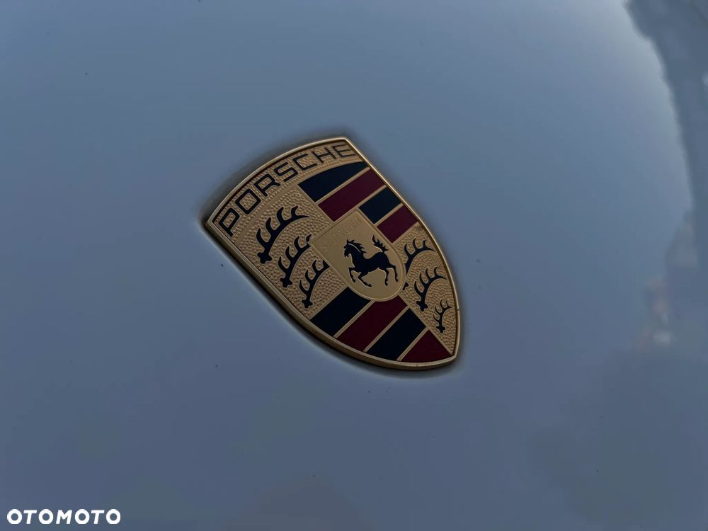 Porsche Cayenne - 14