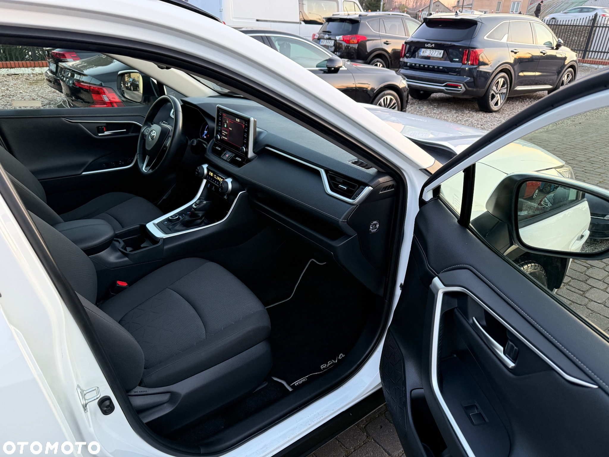 Toyota RAV4 2.5 Hybrid Comfort 4x4 - 17