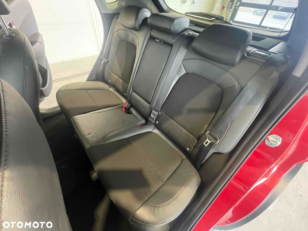 Hyundai Kona 39kWh Executive - 15