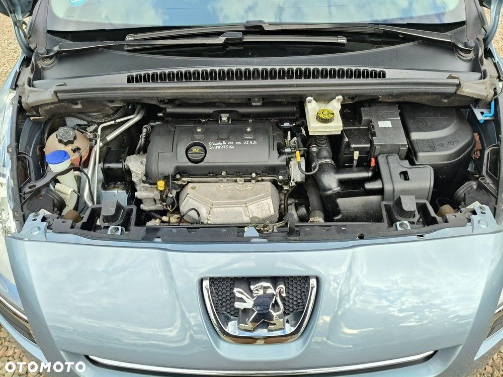 Peugeot 5008 - 15