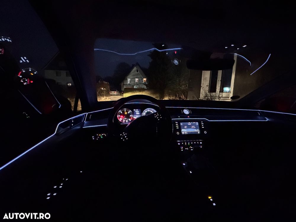 Volkswagen Passat - 5