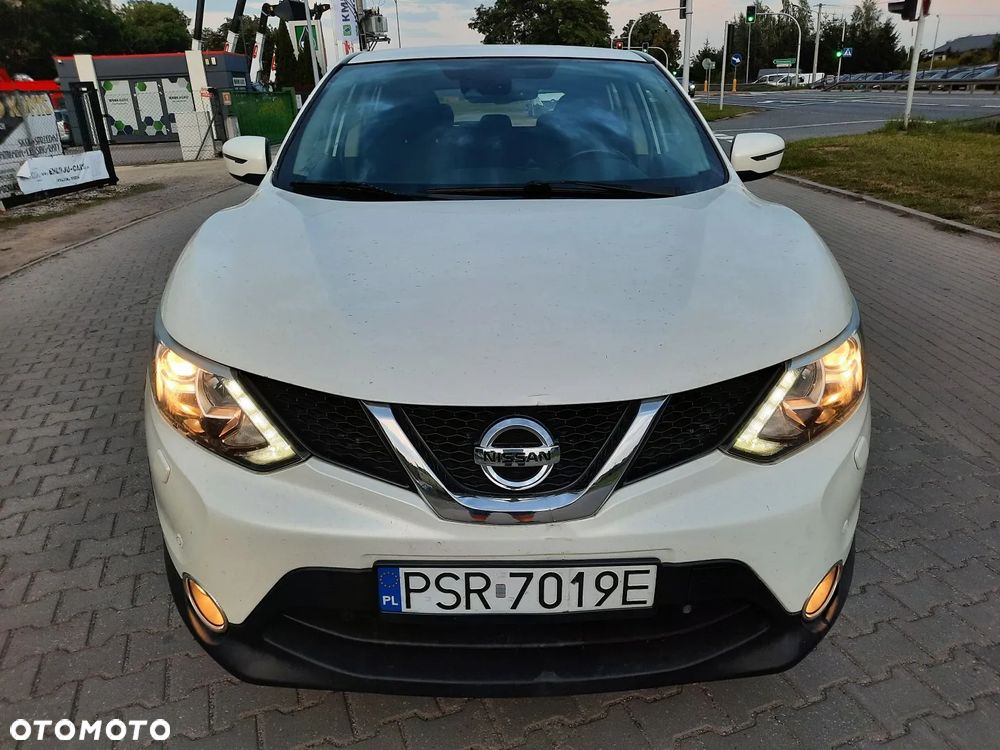 Nissan Qashqai 1.5 dCi Tekna - 4