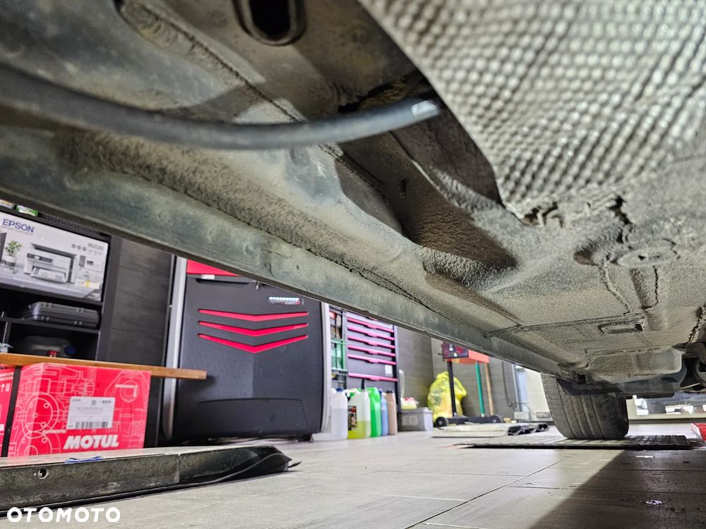 Ford S-Max 2.0 TDCi Ambiente - 25