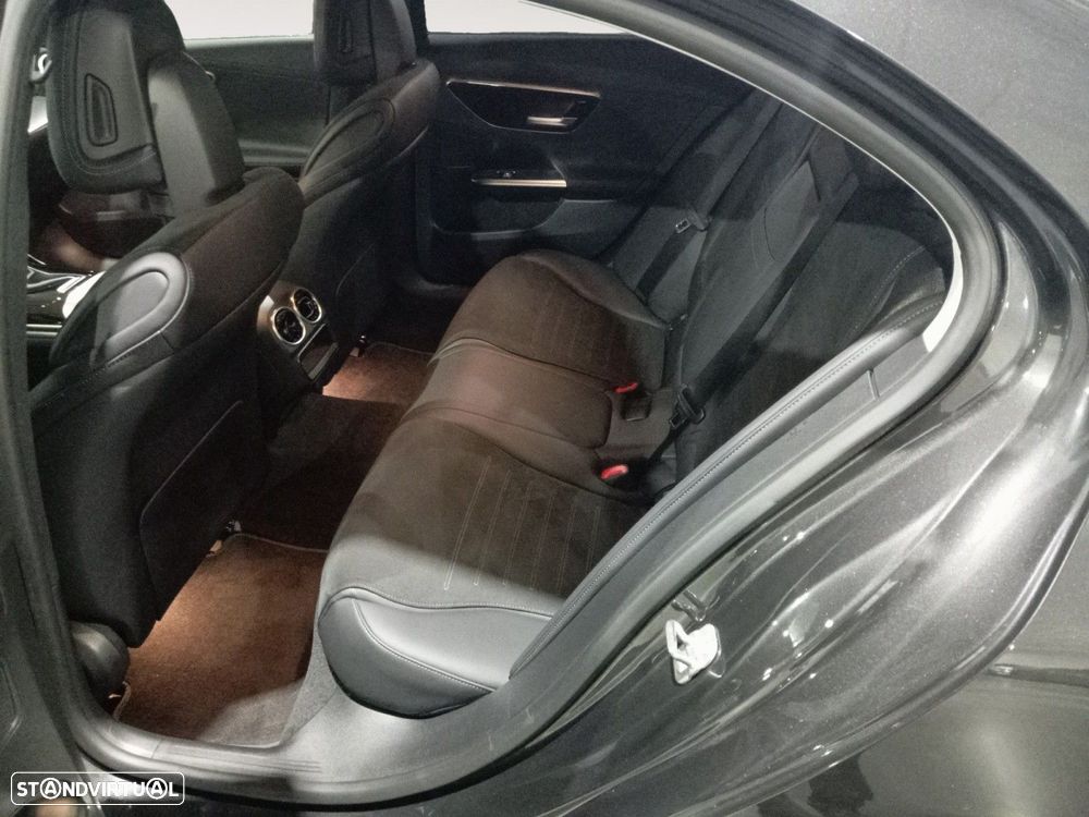 Mercedes-Benz C 300 - 14