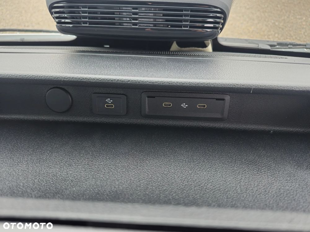 Mercedes-Benz Sprinter 319 CDI - 22