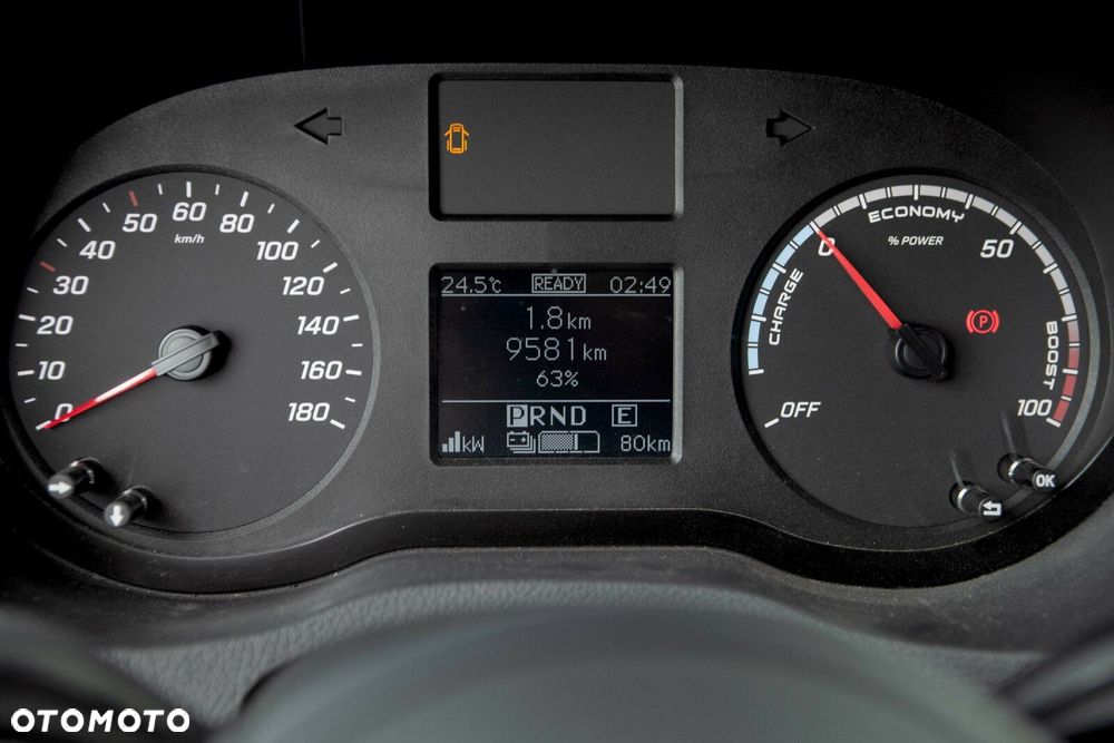 Mercedes-Benz eSprinter - 29