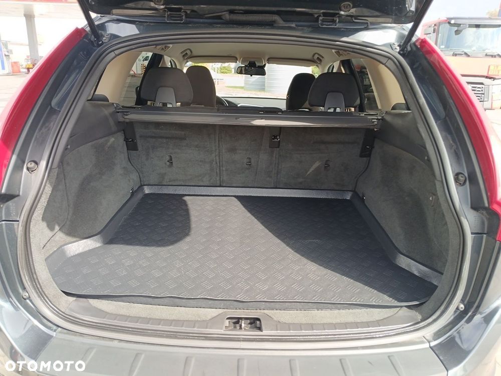 Volvo XC 60 D3 Kinetic - 13