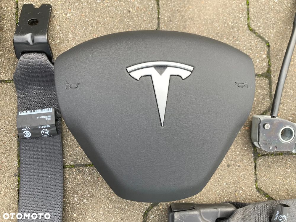TESLA 3 Y DESKA KONSOLA KOKPIT PLPIT PÓŁKA PARAPET AIRBAG PODUSZKI POWIETRZNE KIEROWCY PASAŻERA KOLAN KOLANOWA AIR BAG FOTELA W FOTEL KURTYNA KURTYNY NAPRAWA SRS PASY PAS BEZPIECZEŃSTWA NAPINACZE DOPINACZE NAPINACZ DOPINACZ naprawa regeneracja Raz2 !!! - 9