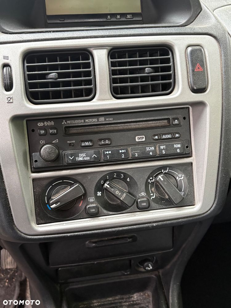 Mitsubishi Pajero Pinin 1.8 - 6
