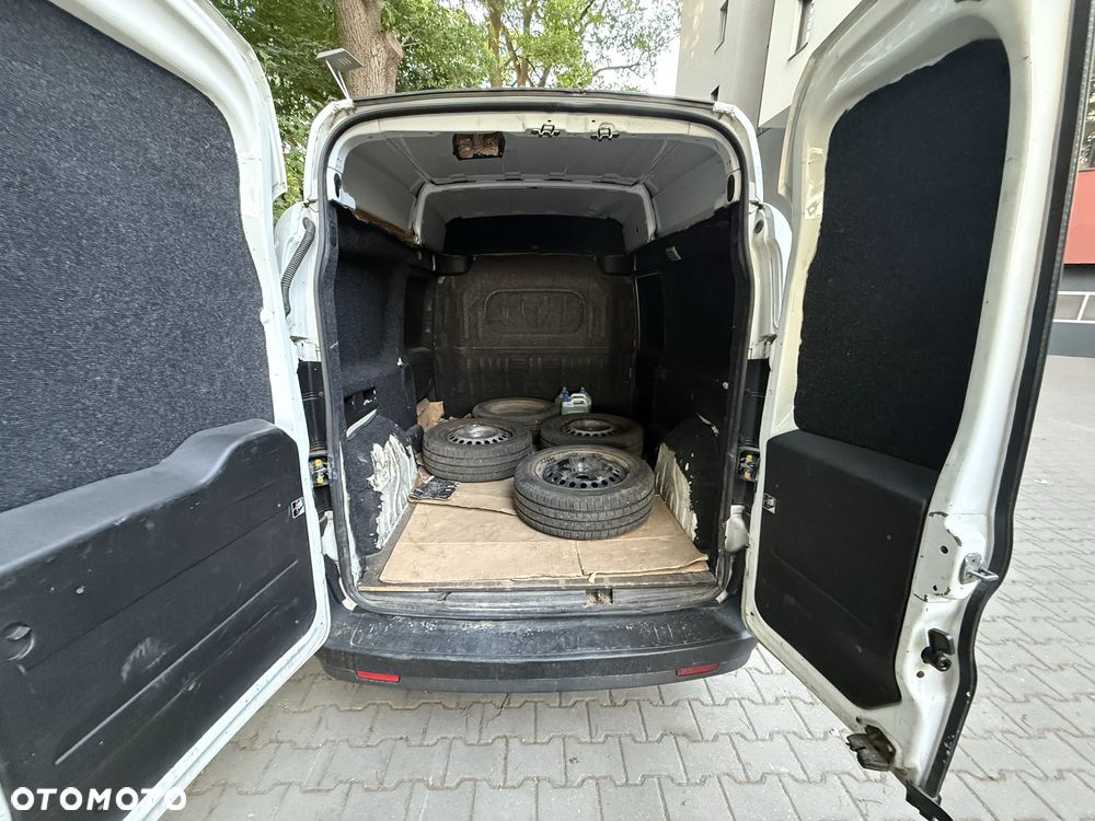 Fiat Doblo - 8