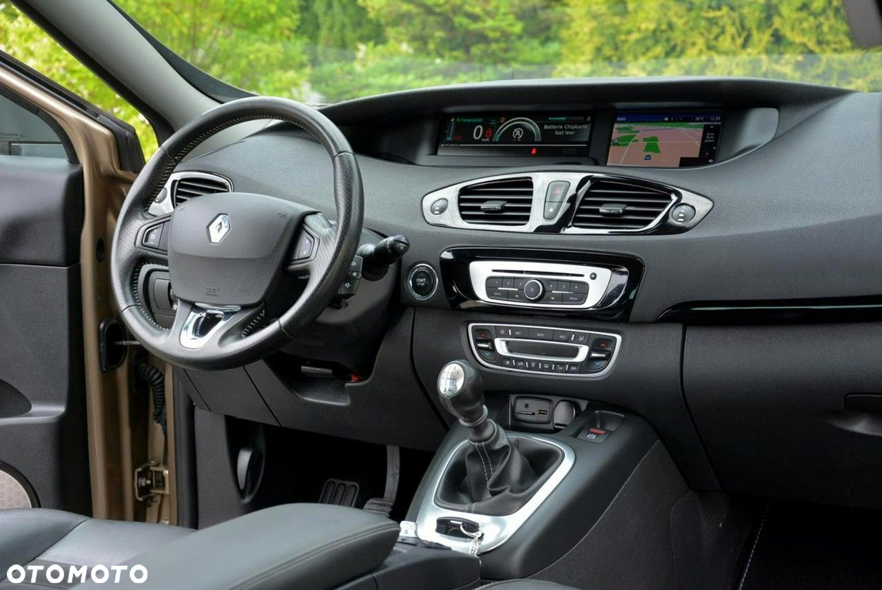 Renault Scenic - 23