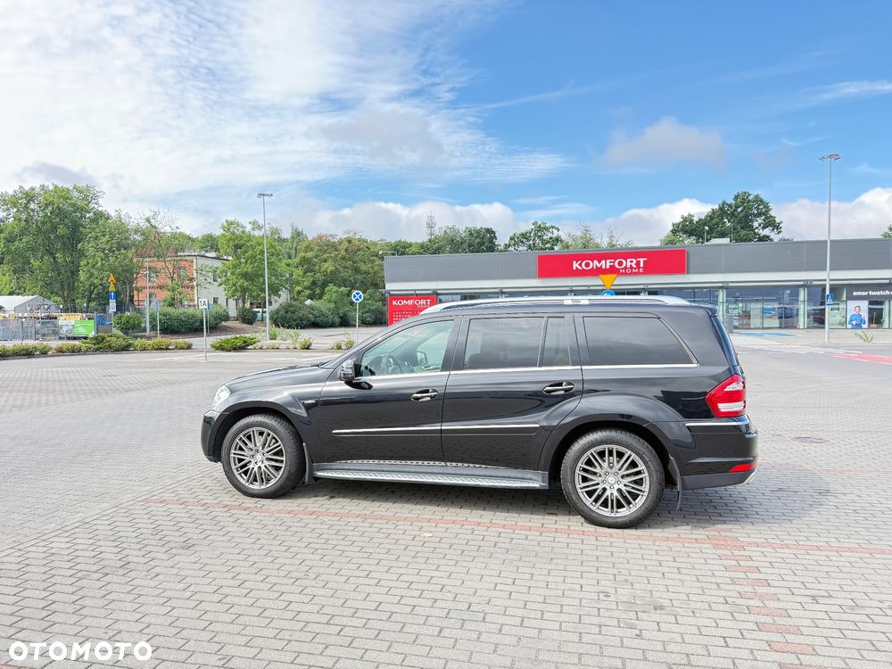 Mercedes-Benz GL - 8