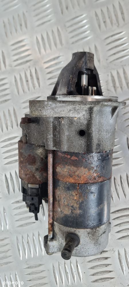 Toyota Rav4 II 1.8 VVT-i Rozrusznik - 2