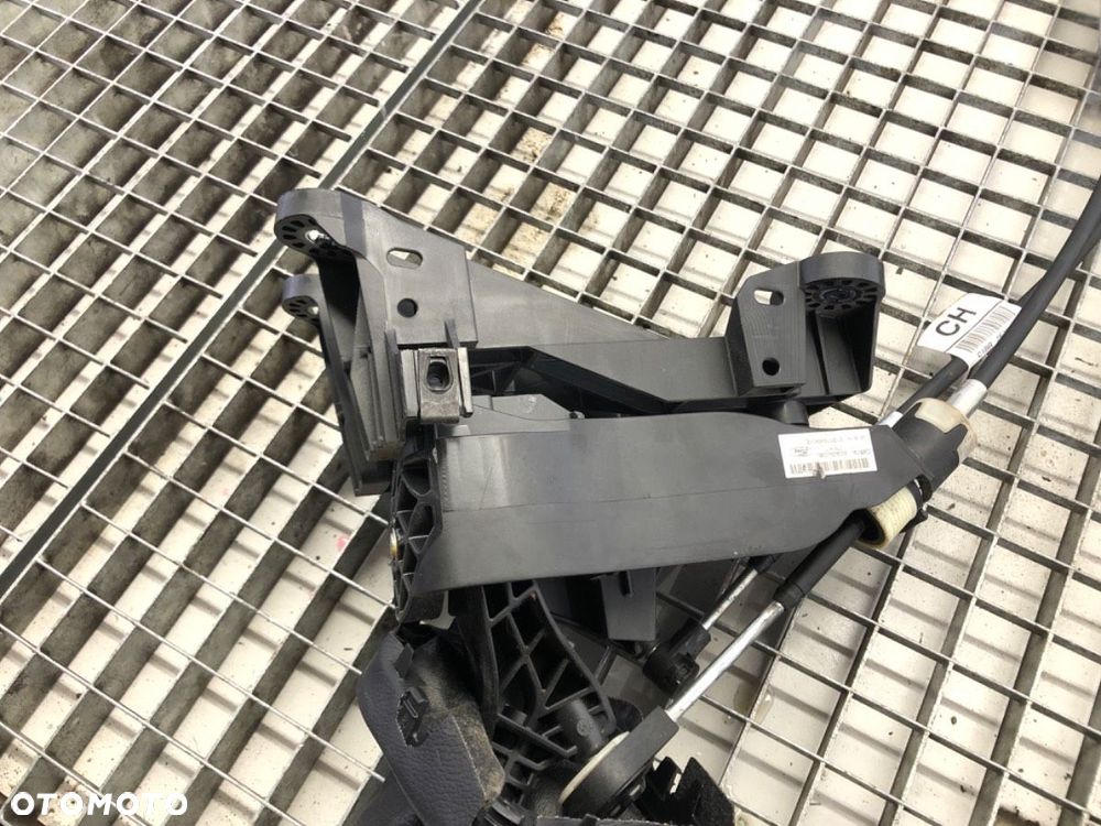 DŹWIGNIA ZMIANY BIEGÓW  FORD FIESTA VI (CB1, CCN) 2008 - 2022 1.0 EcoBoost 74 kW [100 KM] benzyna - 3