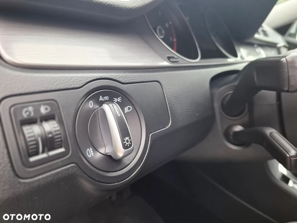 Volkswagen Passat 1.4 TSI BlueMotion Technology Trendline - 27