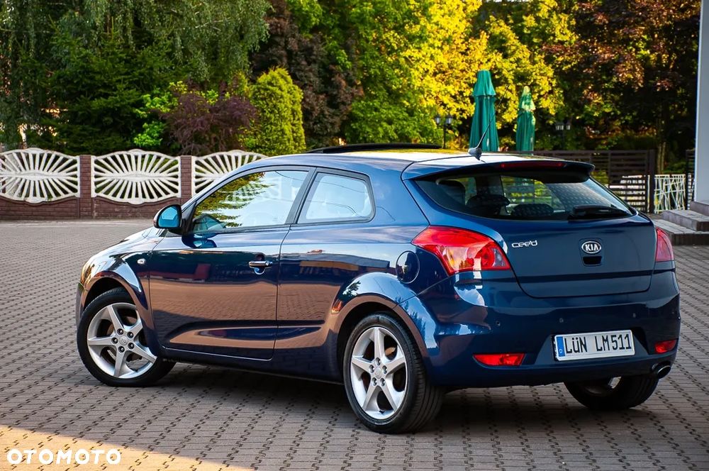 Kia ProCeed Pro_cee'd 1.6 Optimum + - 10