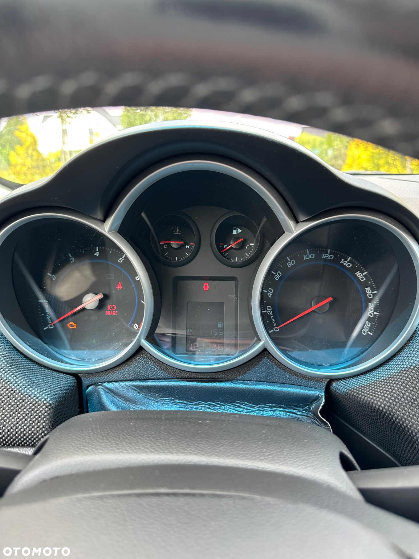 Chevrolet Cruze 1.6 LS - 24