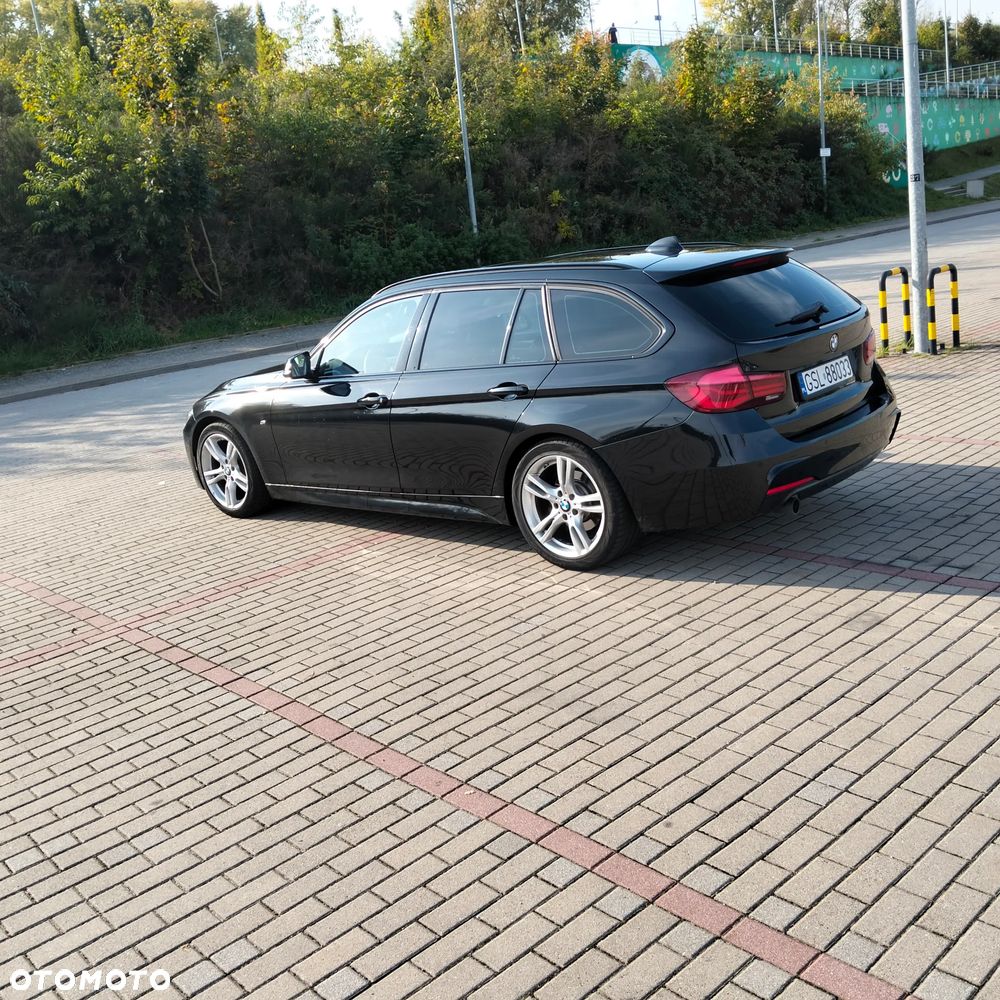 BMW 318I 2019 photo 2
