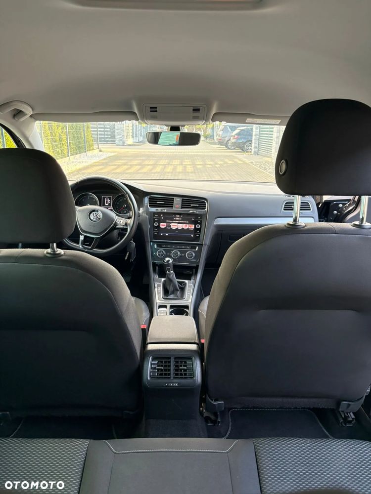 Volkswagen Golf 1.6 TDI (BlueMotion Technology) Trendline - 19