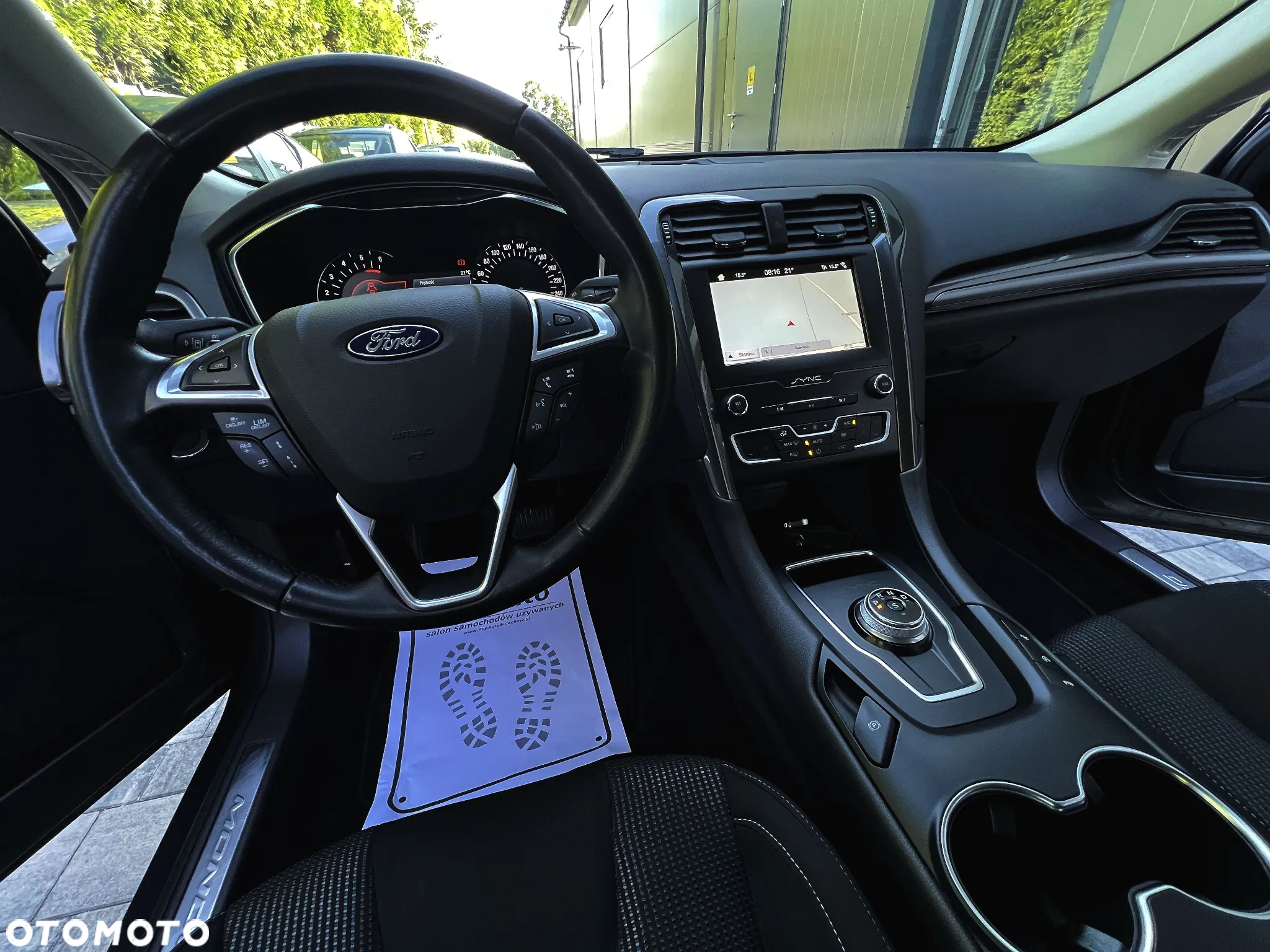 Ford Mondeo - 29
