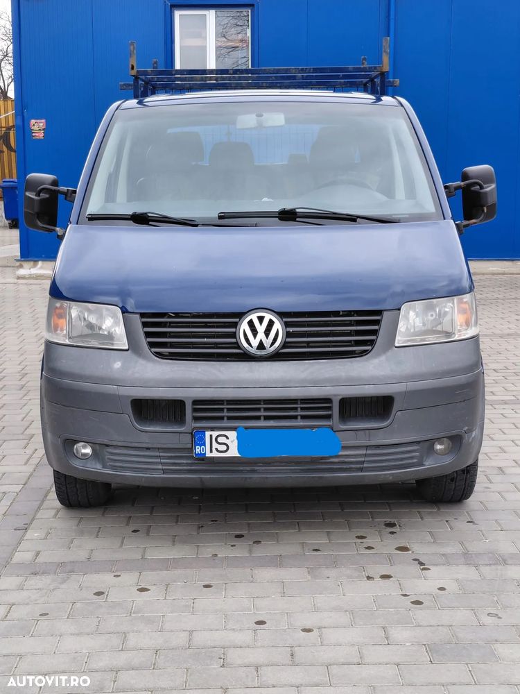 Volkswagen Transporter - 1