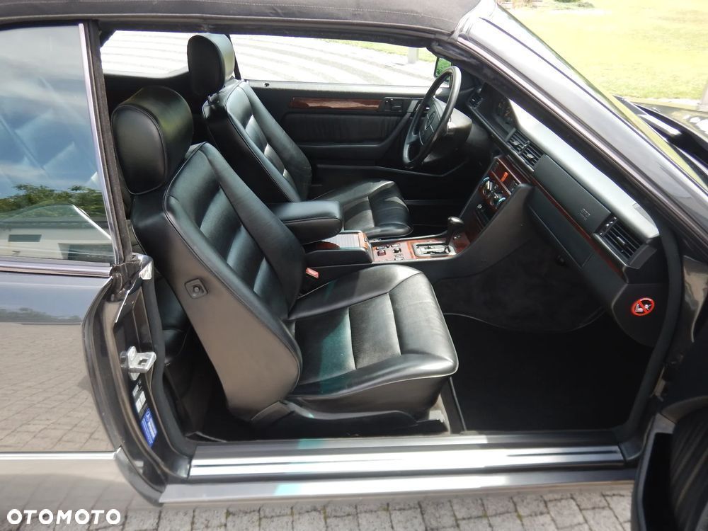 Mercedes-Benz W124 (1984-1993) - 30