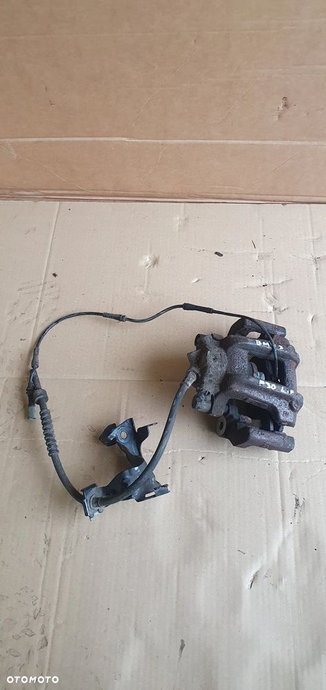 Zacisk hamulcowy lewy przód przedni lewy BMW 3 F30 F31 - 1