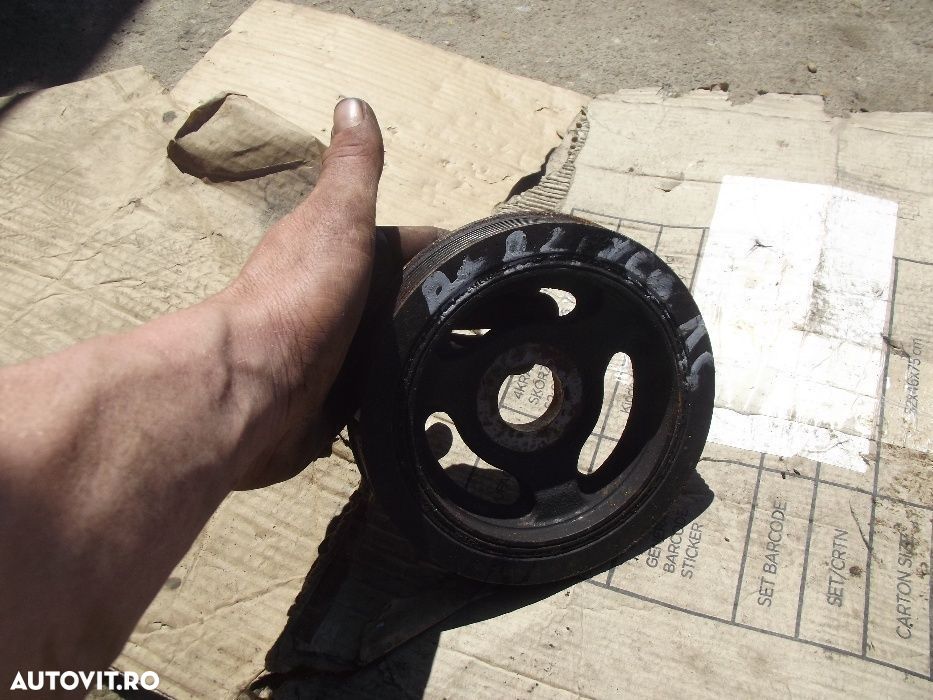 Fulie vibrochen Citroen Berlingo 1.6 hdi Peugeot Partner C4 307 306 - 1