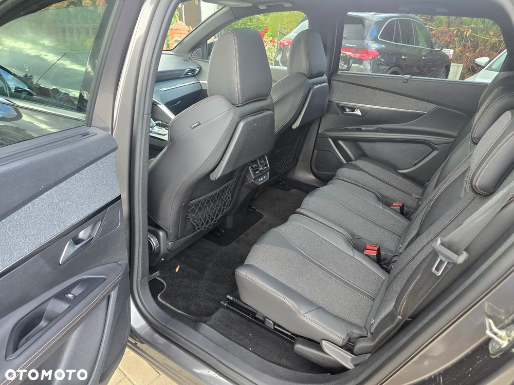 Peugeot 5008 - 9
