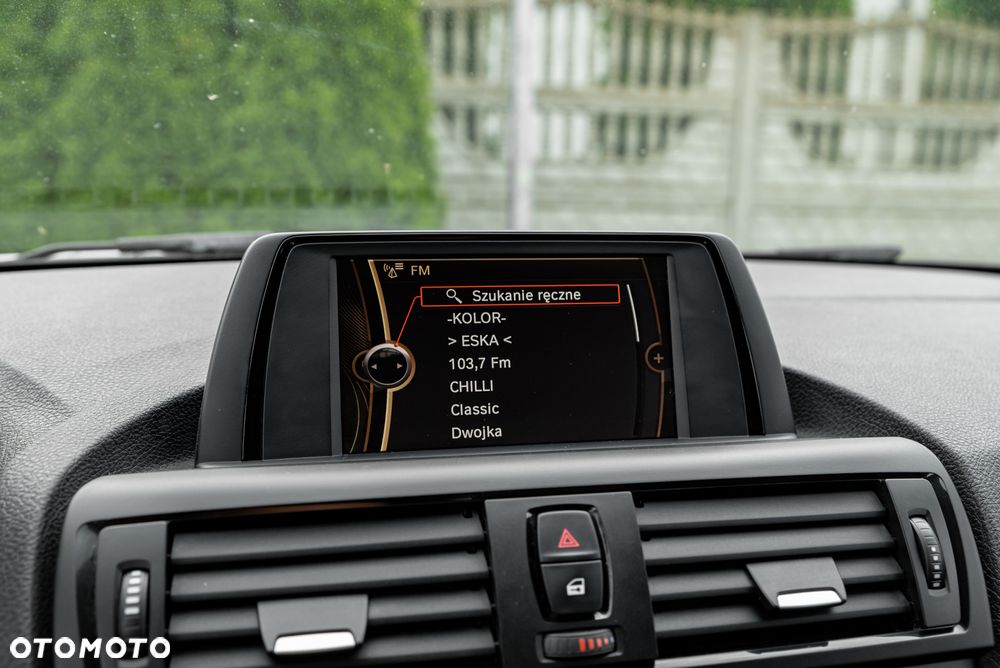 BMW Seria 1 116i Sport Line - 30