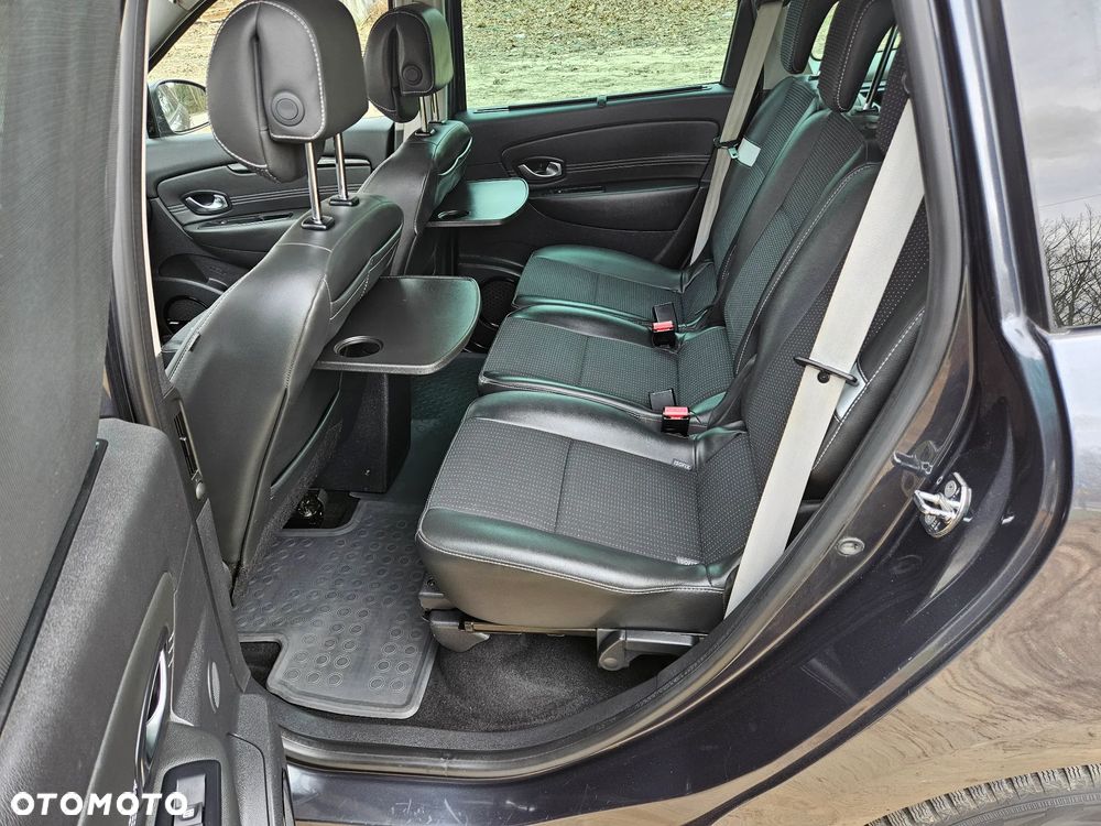 Renault Scenic 1.4 16V TCE Bose Edition - 11